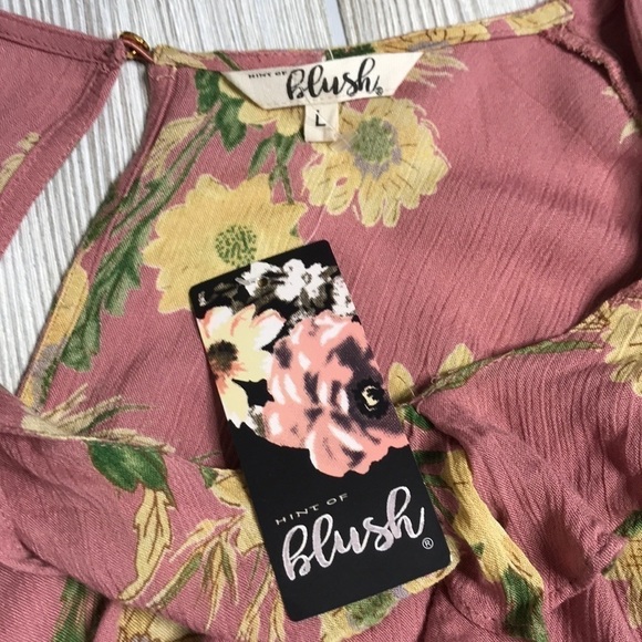 Hint of Blush Pink Floral Long Sleeve Dress NWT Large - Picture 5 of 10